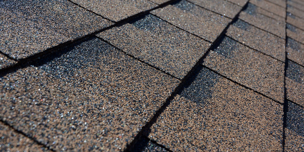 Understanding the Average Lifespan of a Shingle Roof